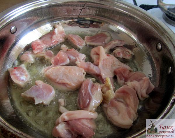 Тушить мясо на сковороде рецепт