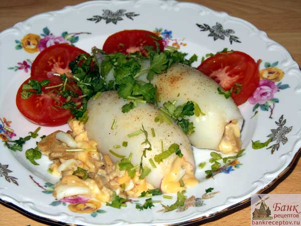 Рецепт фаршированных кальмаров (ветчиной и сыром), фото