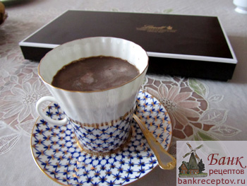 Как сварить горячий шоколад из какао-бобов, фото
