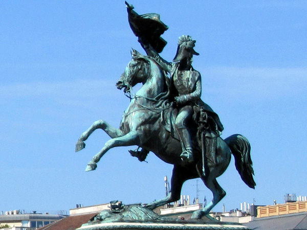 Памятник эрцгерцогу Карлу. Фото