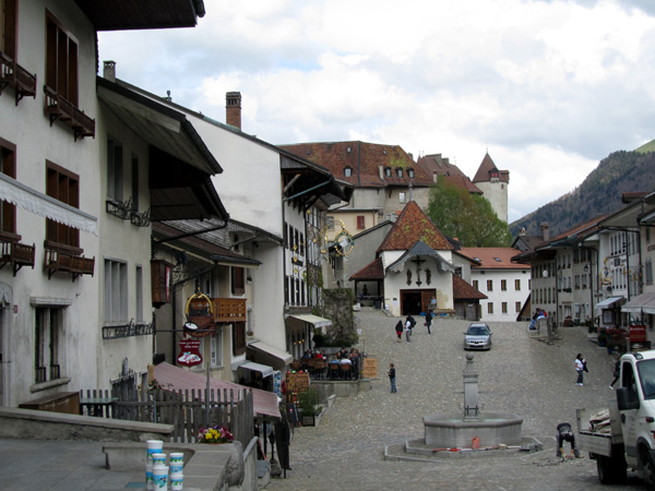 маленький средневековый город, фото