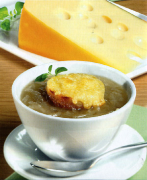 Французский луковый суп, рецепт и фото