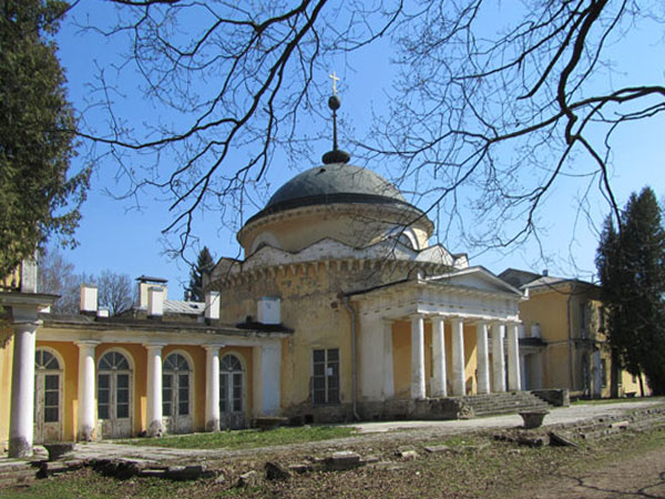 мавзолей в честь Дмитрия Петровича Волконского, фото