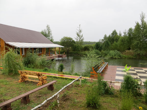 Экопасека Пчелка в деревне Уваровское Боровского района Калужской области, фото