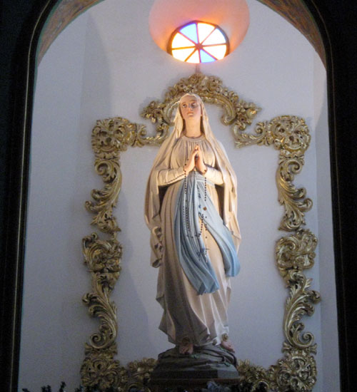 Дева Мария, фото