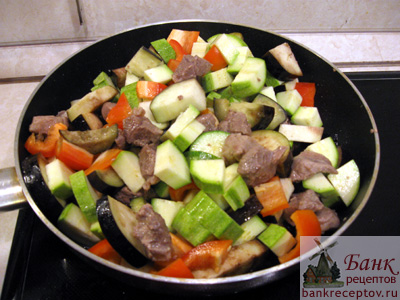 Рецепт мяса с овощами ( фото)