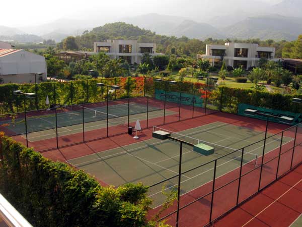 Теннисный корт, фото